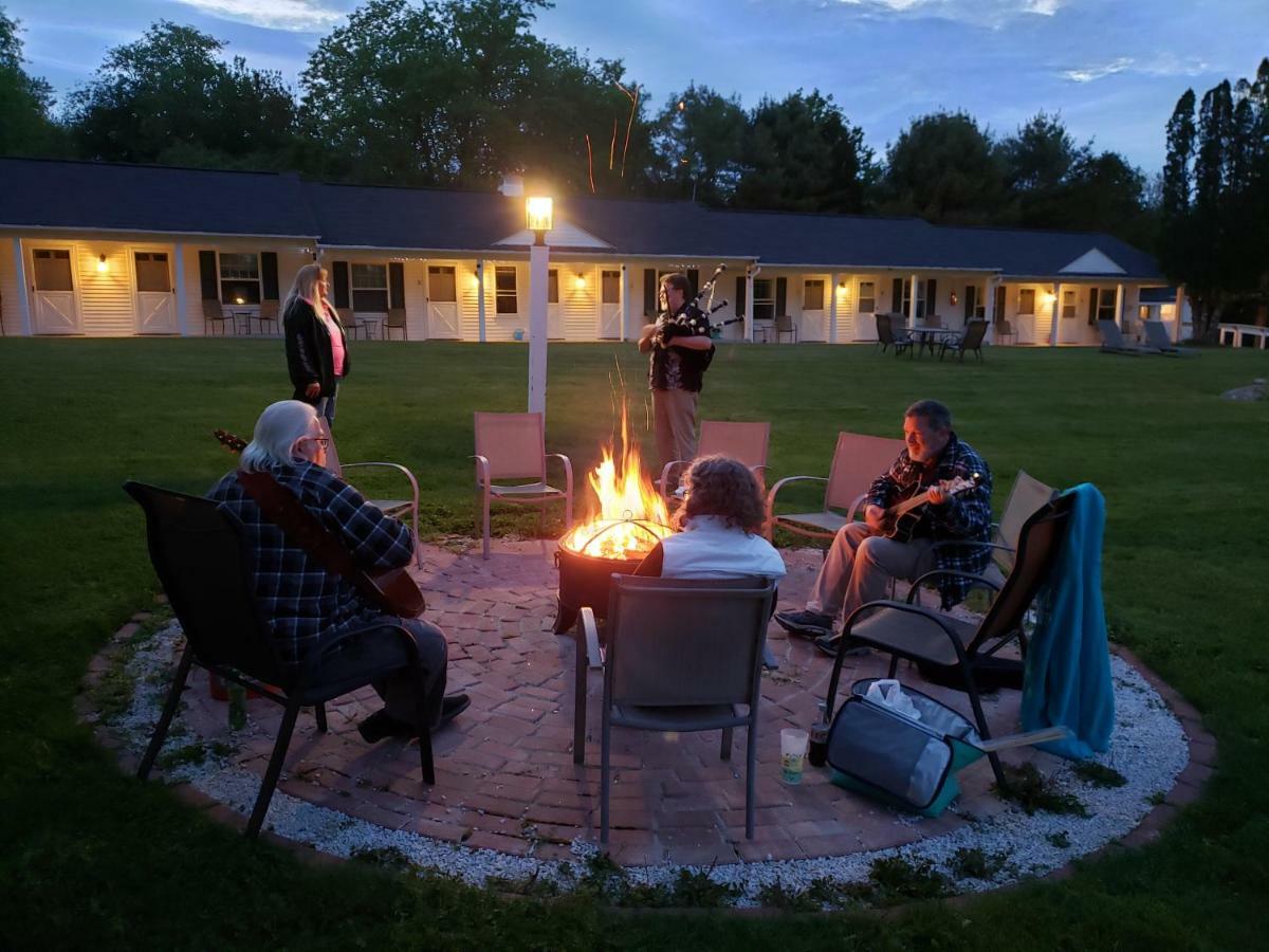 Ducktrap Motel Лінколнвіль Екстер'єр фото